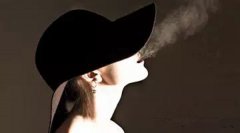 <b>生活中诱发慢性咽炎的凶手</b>